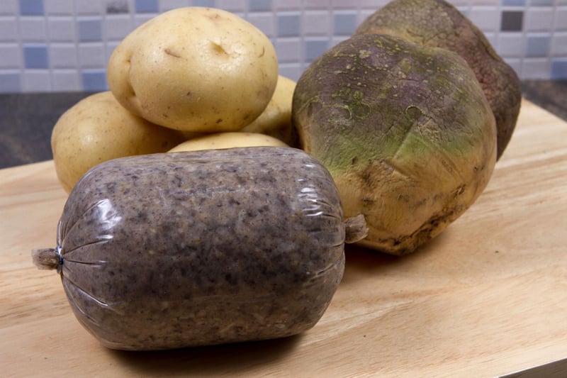 No Burns Supper is complete without a recitation of 'Address to as Haggis', following the piping in of the "great chieftain o' the pudding-race". It was a popular meal among Scotland’s poor rural folk during Burns' lifetime, leading the poet to immortalise the thrifty dish in verse.