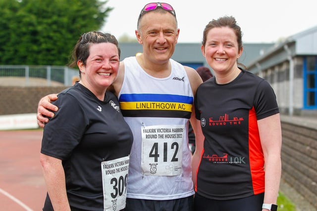 Three Linlithgow runners taking part in the Round the Houses 10k at Grangemouth