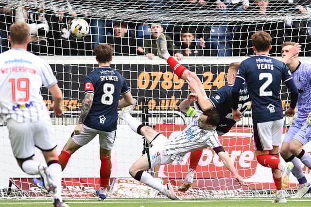 26-10-2024. Picture Michael Gillen. FALKIRK. Falkirk Stadium. Falkirk FC v Dunfermline Athletic FC. Season 2024 - 2025. SPFL William Hill Championship. Match Day 11.