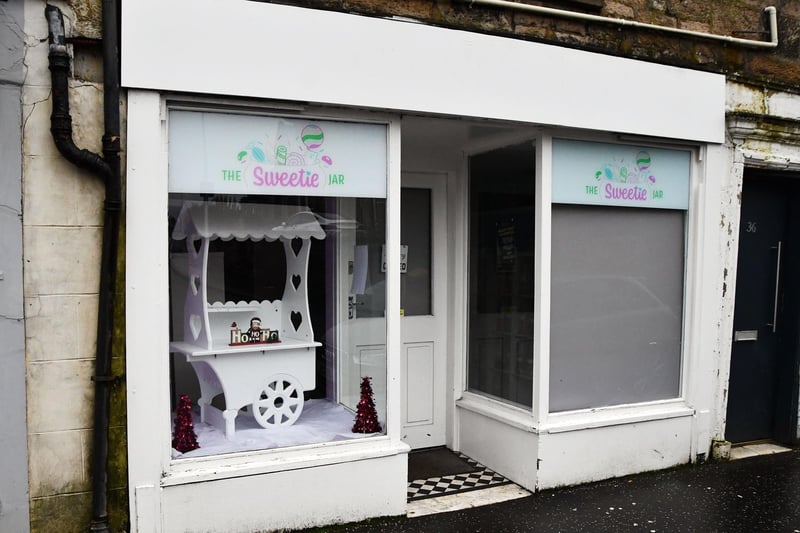 Sweet-toothed shoppers can enjoy a wide range of sweeties - old and new - at The Sweetie Jar in Cow Wynd, Falkirk.  The shop opened in March.