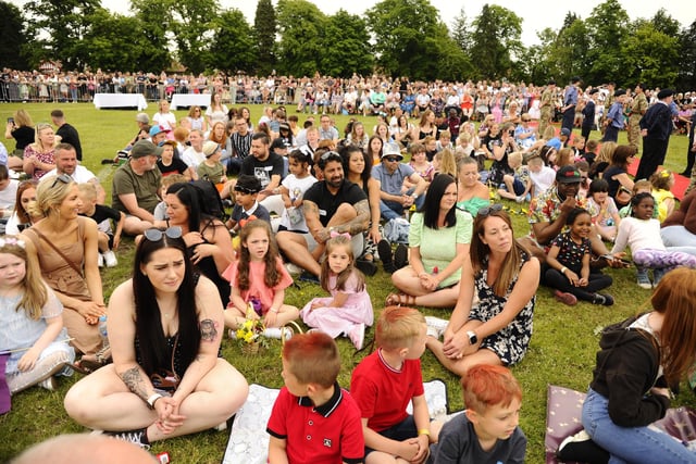 The crowds start to gather at Grangemouth Children's Day
(Picture: Alan Murray)