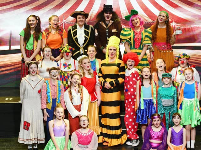 The Young Portonian Theatre Company players put on one of the best pantomimes to ever grace the Grangemouth Town Hall stage
(Picture: Michael Gillen, National World)