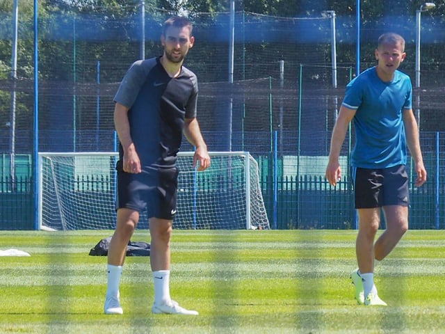 Midfielders Ben Close and Bryn Morris.  Picture: Habibur Rahman