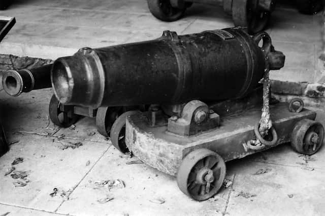 The Carronade.