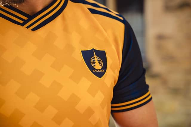 Falkirk's new heritage third kit (Photo: Ian Sneddon)