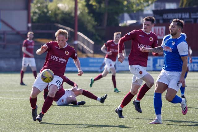Thomas Collins for Stenny against Cowdenbeath (Pic: Scott Louden)