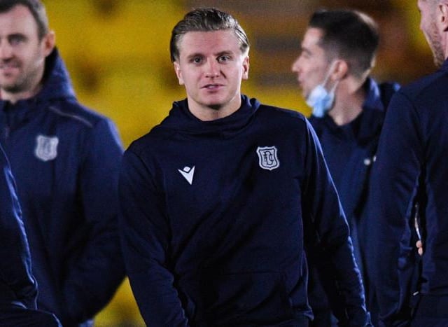 Jason Cummings is preparing to embark on a new chapter of his career in Australia. The Dundee forward has a deal set up with A-League side, Central Coast Mariners, and has a flight booked this weekend. (The Sun)