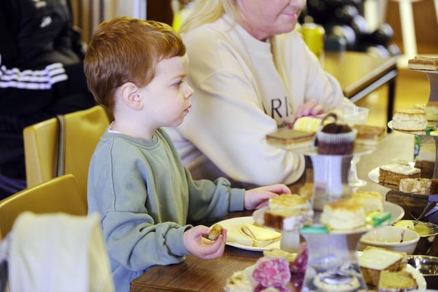 Grangemouth Saturday Lunch Club is open to everyone of all ages
(Picture: Alan Murray, National World)