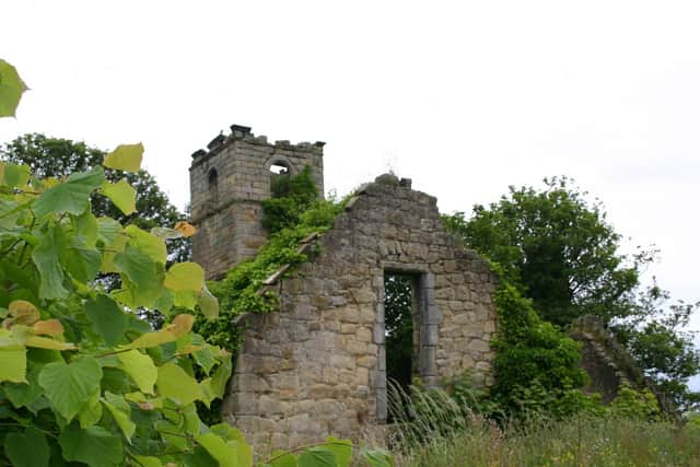 The ruined church which sits alongside the current Airth Castle.