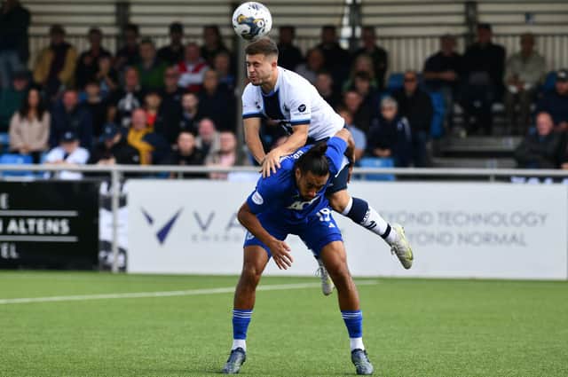 Leon McCann in action for the Bairns (Pic by Michael Gillen)