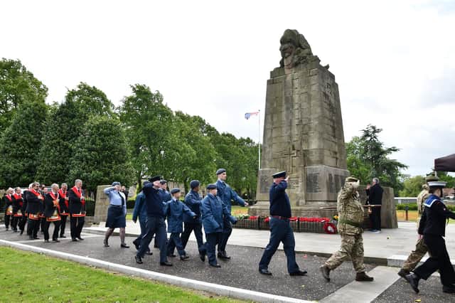The Re-dedication of Grangemouth War Memorial