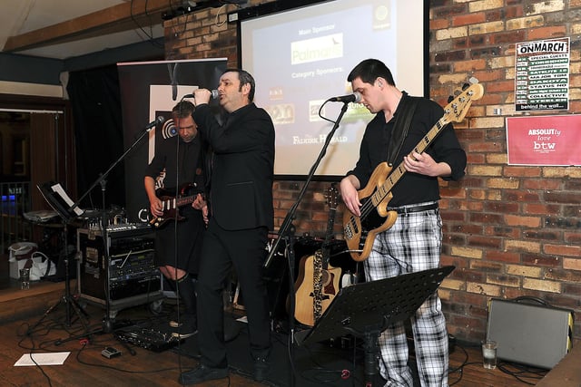 The band entertain.