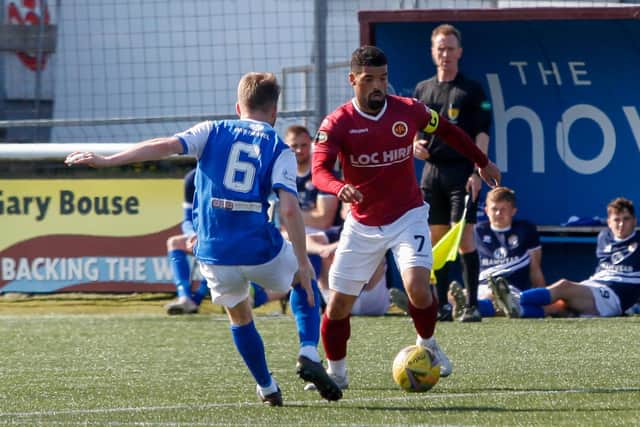 Former Stenhousemuir captain Callum Tapping has been granted his release from the club and will join League 2 rivals Edinburgh City