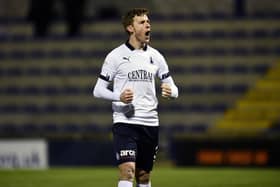 Falkirk full-back Paul Dixon says the Bairns are aiming for maximum points from all of their eight remaining fixtures