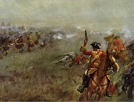At the Battle of Falkirk the redcoat Dragoons face the Highland clansmen.