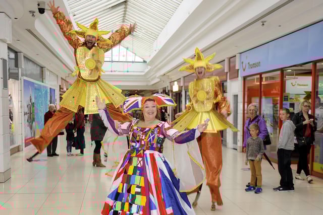 High flying entertainers in the Howgate.
