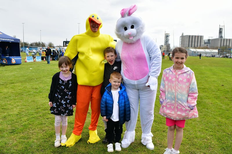 Youngsters meet up with some seasonal pals at the Inchyra Park Easter Egg Hunt 2023