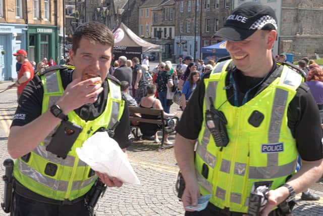 Doughnuts and officers - clearly a cliche that's not just limited to the US of A!