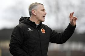 Stenhousemuir boss Gary Naysmith on the touchline (Photo: Alan Murray)