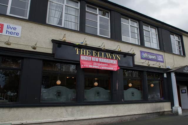 Photograph Jamie Forbes 4.10.18 The Falkirk Herald Pub of the Year 2018. Denise McLuckie at The Ellwyn, Grangemouth.