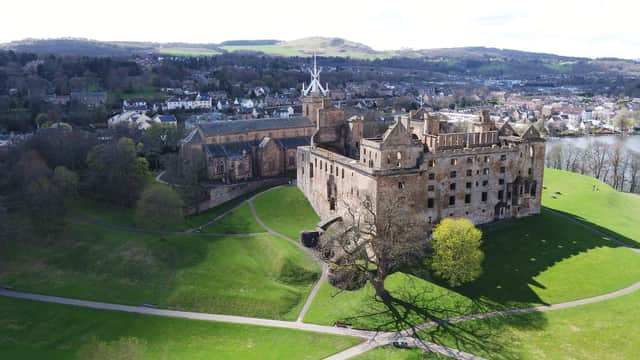 Stock aerial shot of Linlithgow.