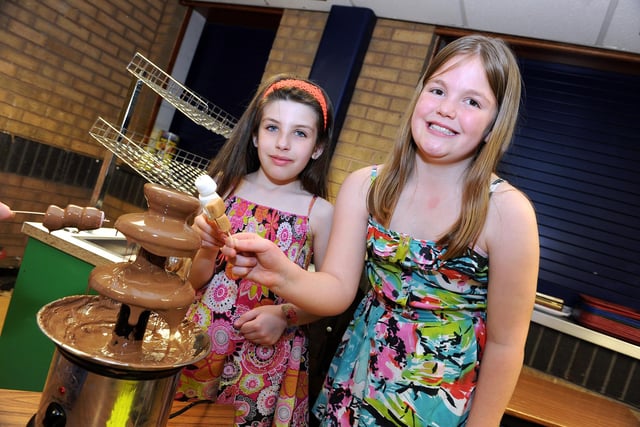 Chocolate foundue for Caitlin Clark and Amy Aitchinson.