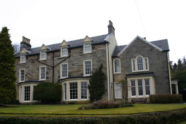 Colzium House was built by the Edmondstones of Duntreath who acquired the land in the 18th century and modernised and extended it in 1861.