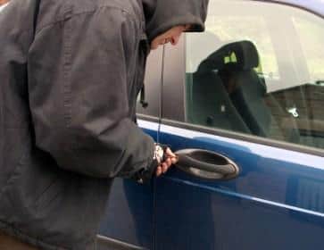 Police are giving people security advice to motorists on how to thwart tech savvy car thieves