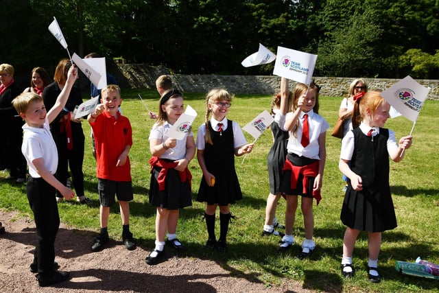 Bo'ness Public pupils get ready to cheer when the Queen's Baton arrives