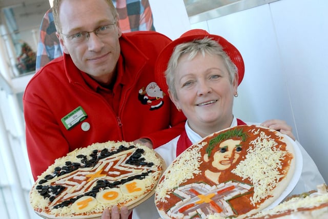 Stu Kram and Carol Richardson with Go Joe pizzas at Asda in 2009. Remember them?