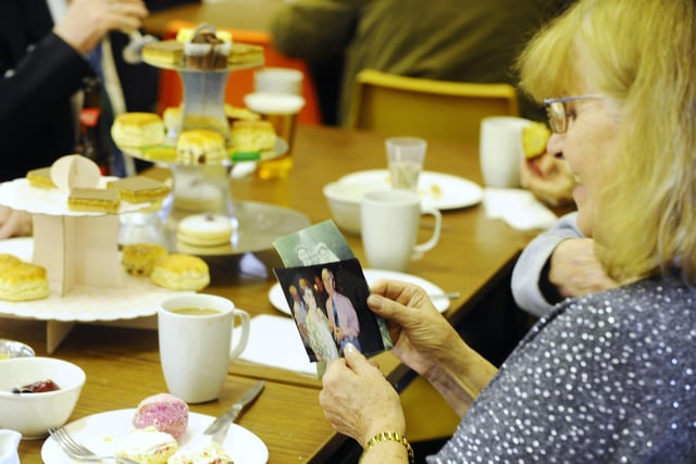 There's always a chance to reminisce at Grangemouth Saturday Lunch Club
(Picture: Alan Murray, National World)