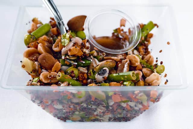 Bakkavor Salads superfood nutty salad.