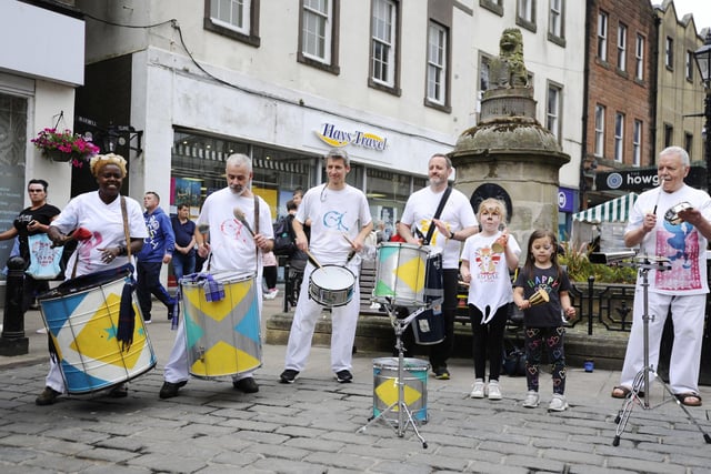 MacUmba mix the traditional sounds of Scottish bagpipes with the infectious rhythms of Brazilian Samba percussion
