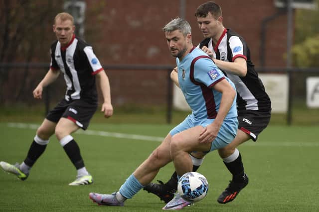 Duniipace defending against Whitehill Welfare on Saturday