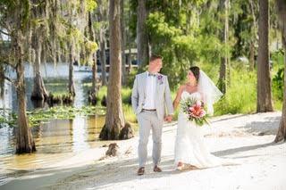 It was a special day for Lia Stevenson and Nick Jarvis, when they got married last summer in the Florida sun.  Lia, 39, who is from Polmont, and Nick, 46, from Reading Berkshire, tied the knot at Paradise Cove in Orlando, Florida on July 7, 2022.  The couple, who both work in IT, now live in Redding, Falkirk.  A total of 30 people joined them to celebrate their big day, which Lia described as “a whimsical, relaxed yet special day surrounded by close friends and family in the Florida sun at the side of the beautiful Lake Bryan”.  She said: “The day was idyllic.  Kids played on the beach all day and the adults enjoyed Caribbean themed food and Floridian style cocktails.”