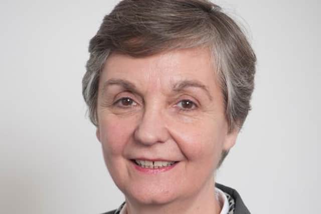 Moira Niven MBE
