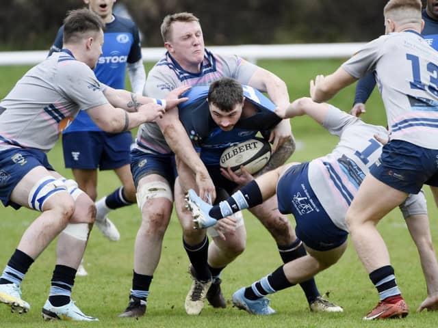 Visiting Kirkcaldy narrowly got the better of Falkirk last Saturday at Sunnyside (Pictures by Alan Murray)