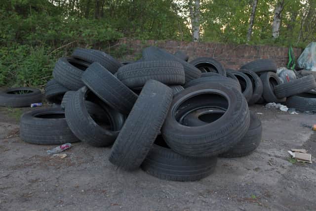 Tyres dumped at Tamfourhill to High Bonnybridge  (Pic: Michael Gillen)