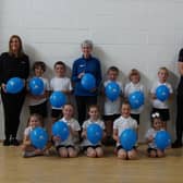 Judy Murray with pupils from Wallacestone Primary School