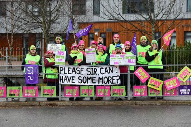 Members of the EIS are back on the picket lines for two days this week.  (Pic: Michael Gillen)