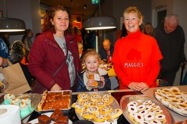 Caroline and Maren, 6, from Dunipace with Maggie's supporter Maggi