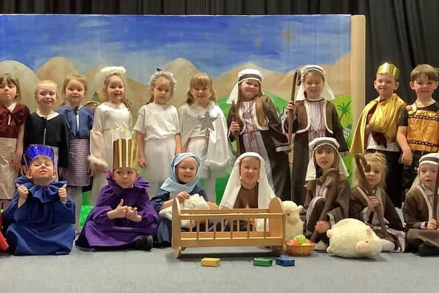 Take a bow the cast of Shieldhill Primary's  Nativity 2021