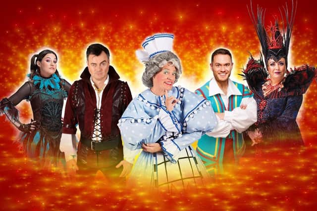 Snow White and the Seven Dwarfs, the King's panto at the Festival Theatre