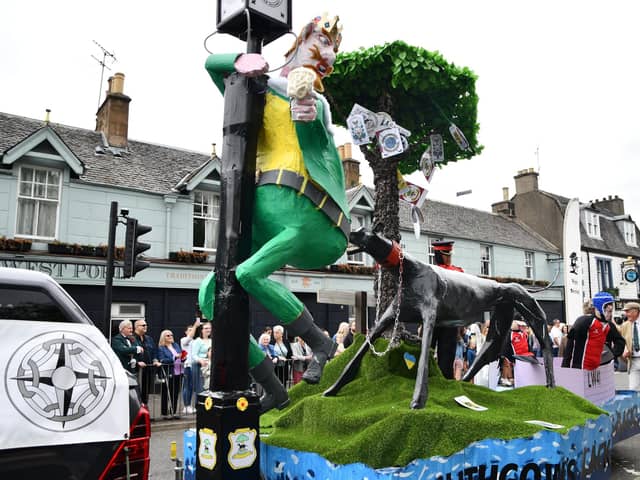 14-06-2022. Picture Michael Gillen. The Black Bitch float just past The Black Bitch pub.