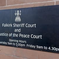 Two slaps signal end of short, sharp relationship in Larbert