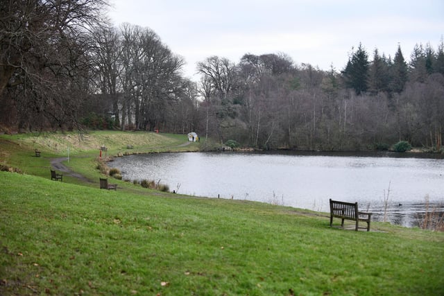 Time for a stroll past the lake in Callendar Park.