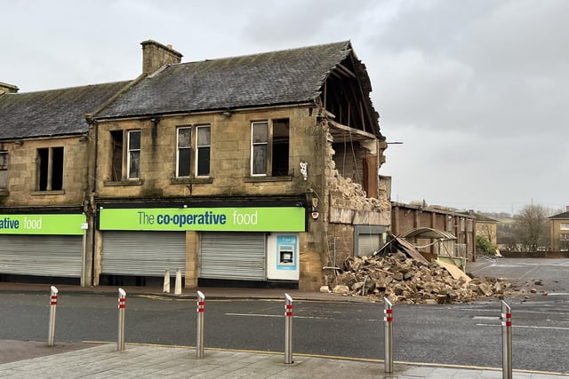 The gable end of the Denny Co-op building in Stirling Street fell down this afternoon in strong winds.