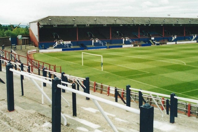 Who were the last team the Bairns faced at Brockville Park in 2003?