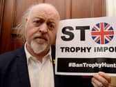 Stars are backing calls for the ban to be enacted quickly - Animal News Agency