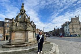 Linlithgow MSP Fiona Hyslop has welcomed the inquiry report to help declining town centres.